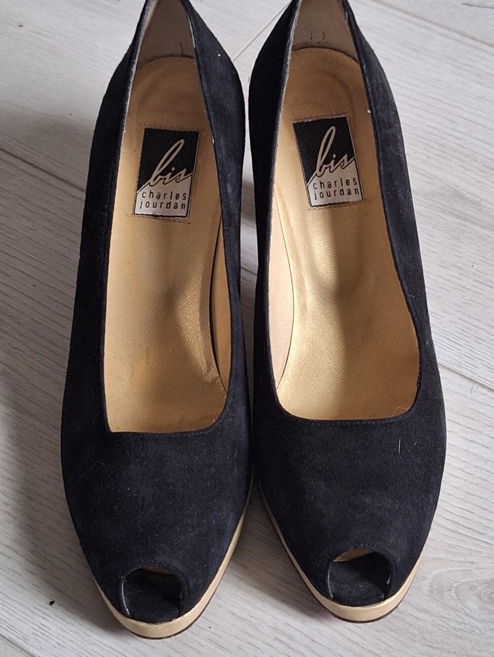 CHARLES JOURDAN {7.5} Heel Black Suede Peep-Toe